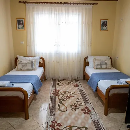 - Panoramic View Of Vjosa River Guest house
